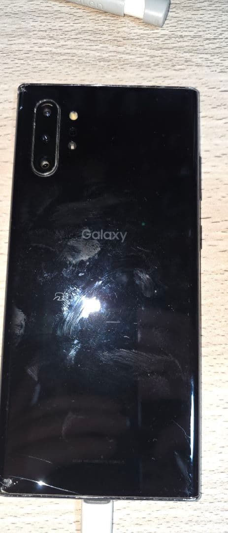 GalaxyNote10+　本体