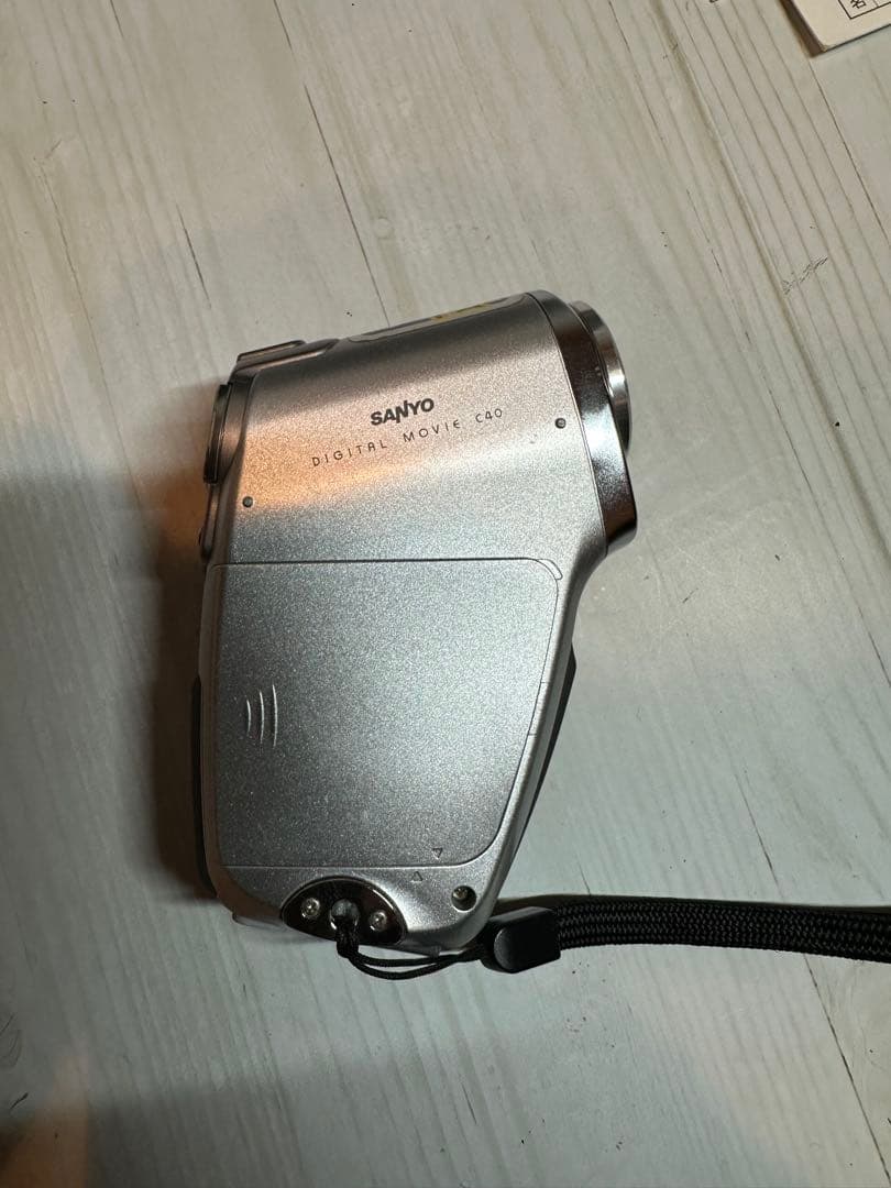 【箱付き品】SANYOデジタルムービーカメラXacti DMX-C40廃盤稀少