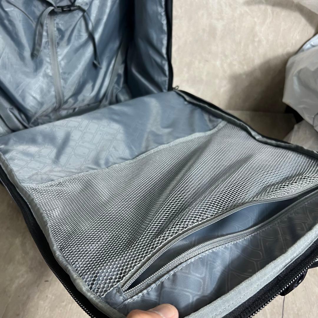 廃盤品 極美品 Eagle Creek エクスパンス コンバーチブル 78L