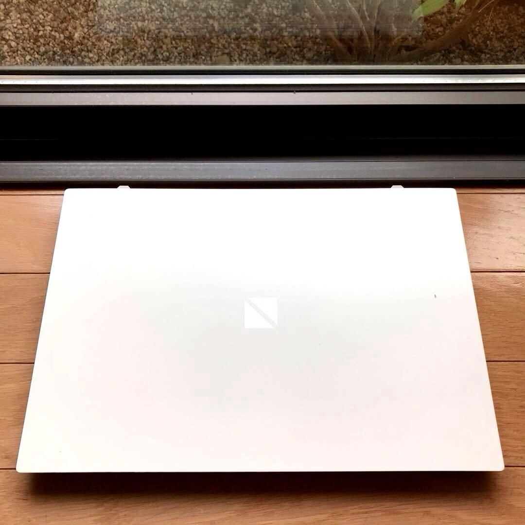 美品 NEC LaVie N1435/CAW(M.2NVMeSSD500GB)