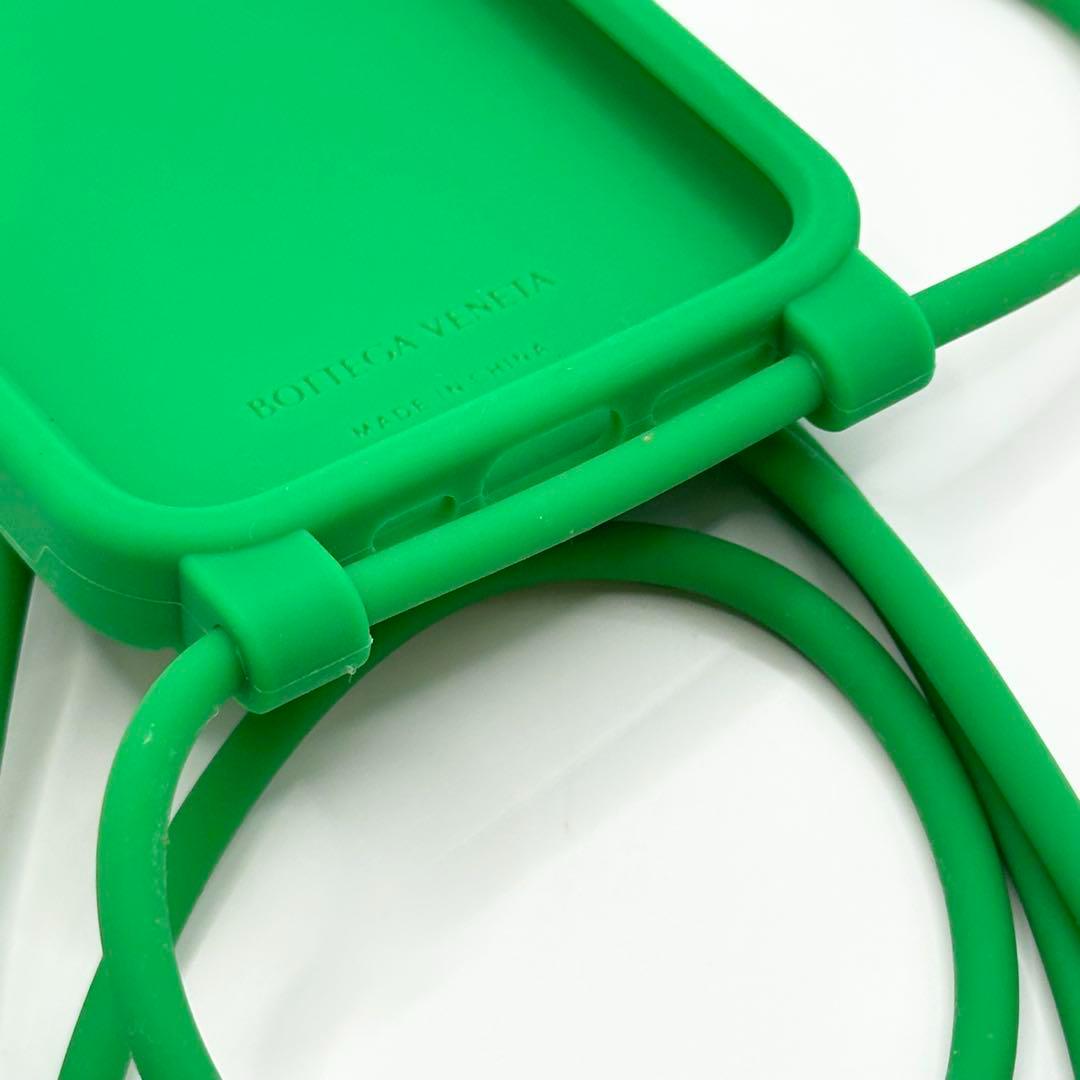 【新品未使用】BOTTEGA VENETA 　iPhoneケース12pro　紐付