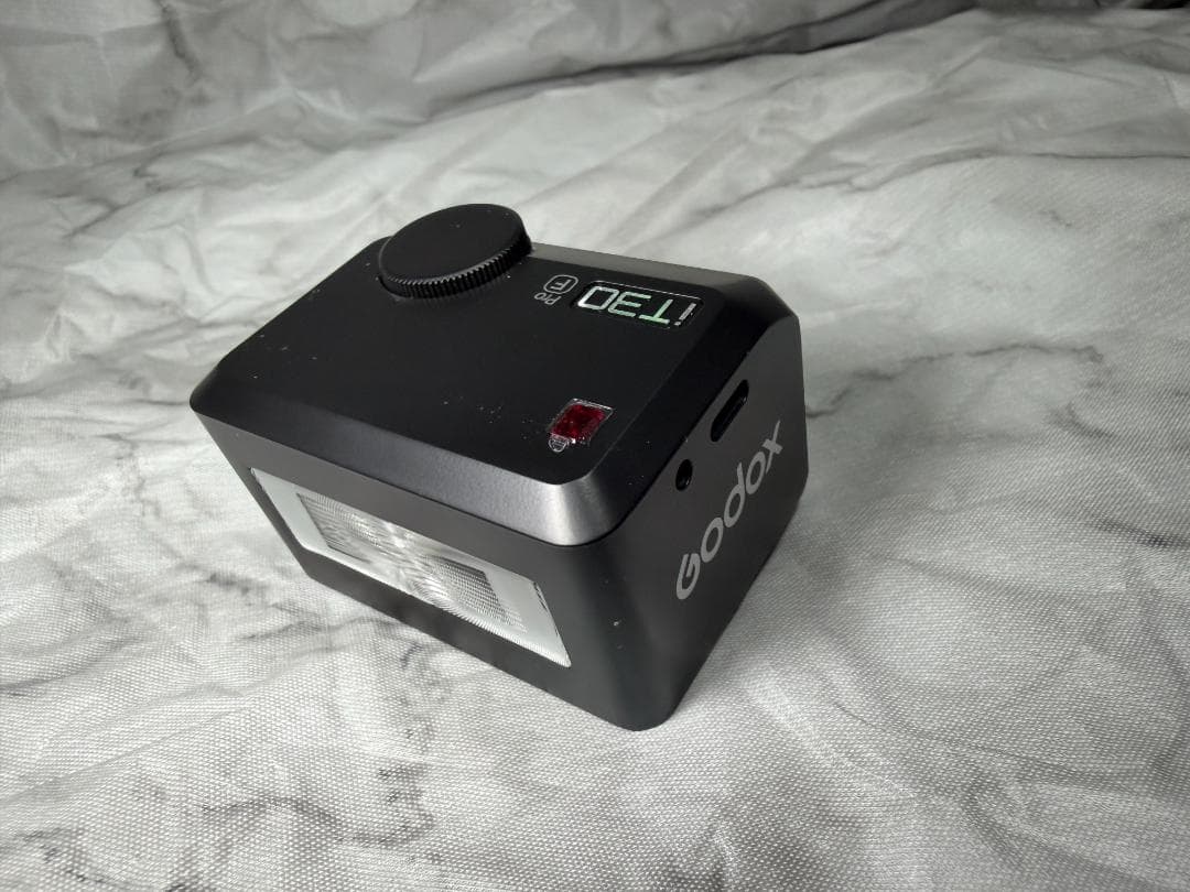 極美品 FUJIFILM X100VI シルバー 別売りアクセサリー多数