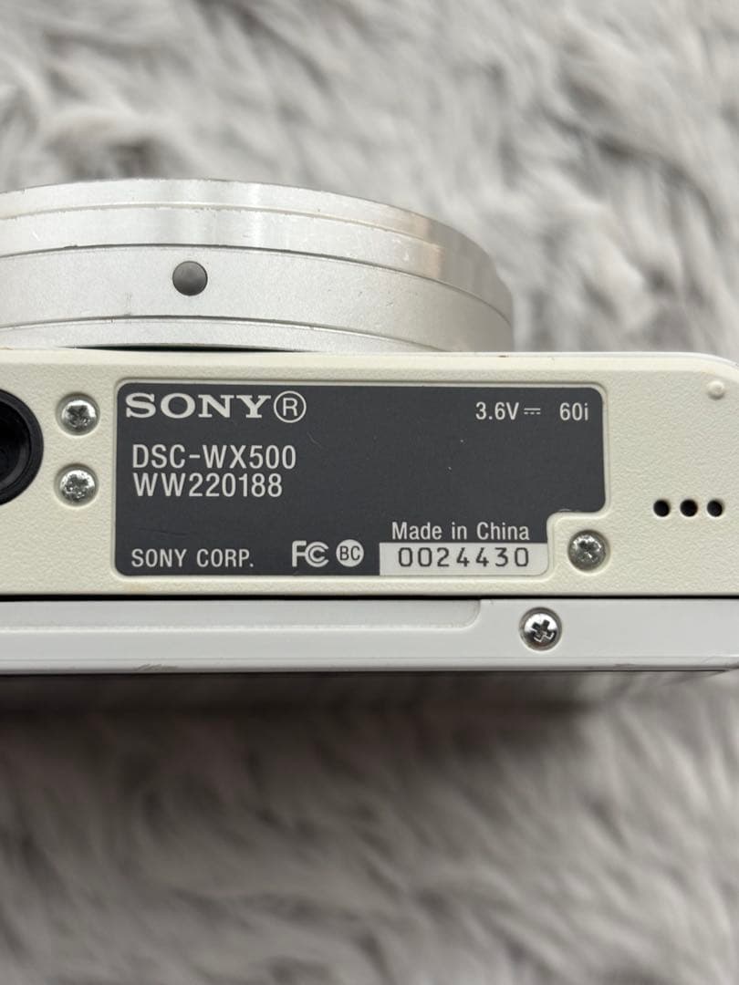 SONY Vario-Sonnar T* 30倍ズームカメラ