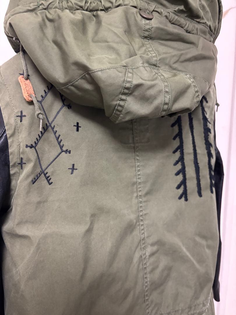 YEAH RIGHT!!  ヤーライ コモンスリーブモッズ サイズS