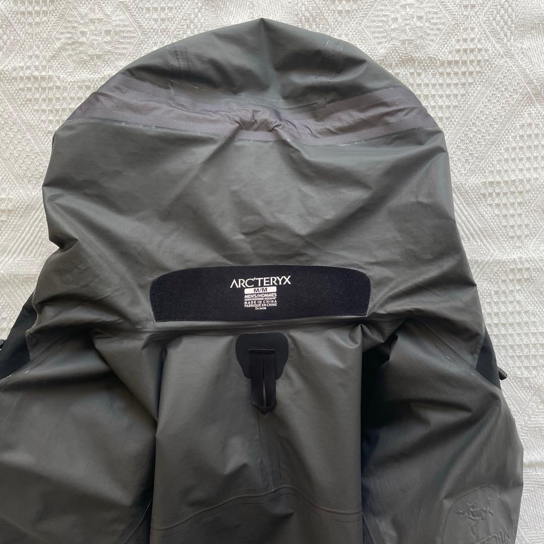 ARC’TERYX アークテリクス Beta SL ベータSL ブラック M