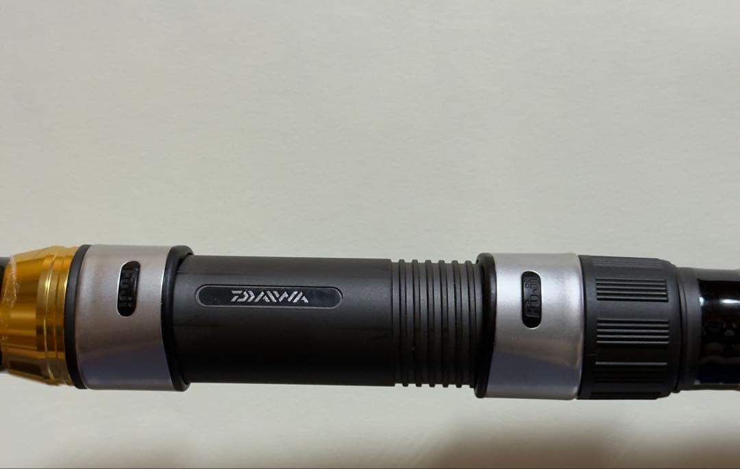 タマンモンスター 10-50遠投沖縄スペシャルタマンガーラ新品ロッドホルダー付き