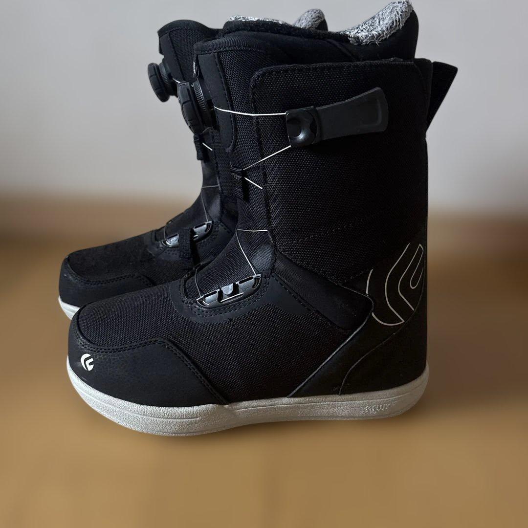 FLUX スノーボード　boaブーツ 25.5cm