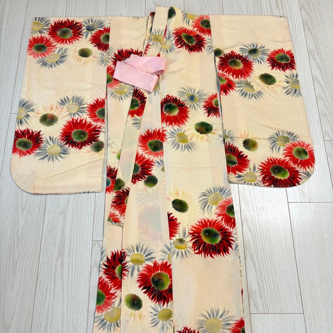 アンティーク着物　子供　七五三 珍しい柄　希少　しつけ付き　レア