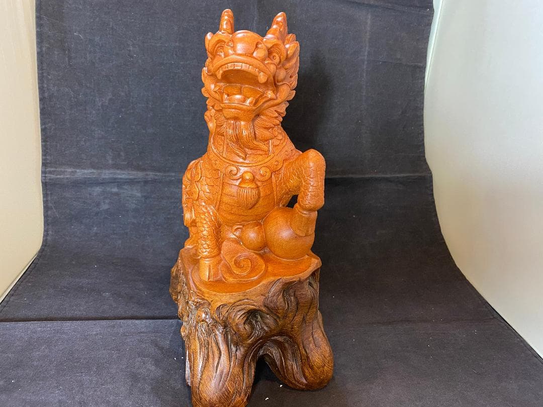 麒麟木製置物　２体セット　霊獣　人間関係　トラブル解消　幸運