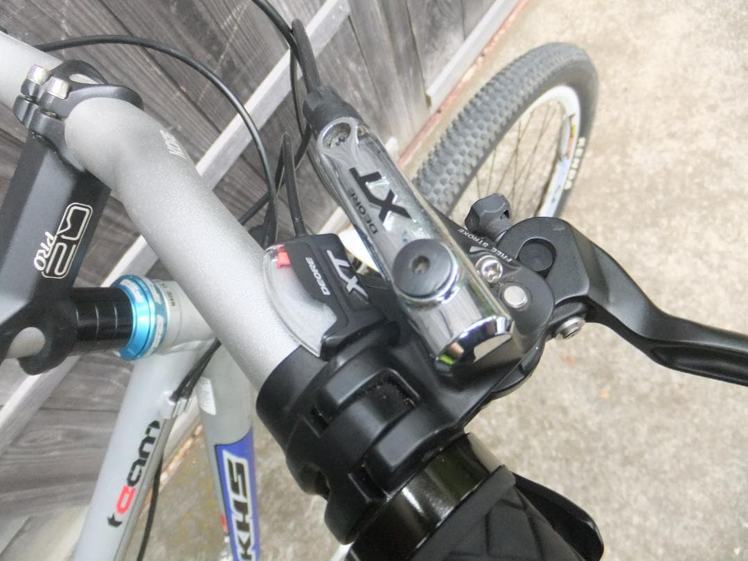 KHS TEAM ISSUE SOFTTAIL シマノXT 3x10速 S