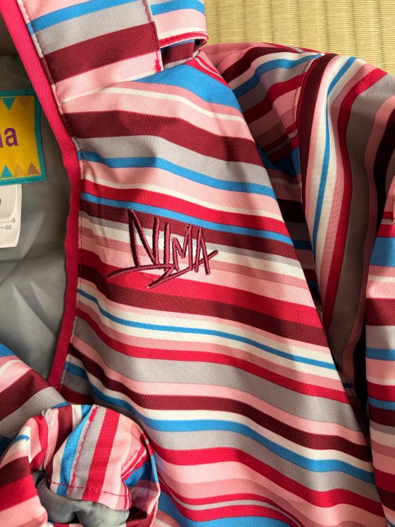 【NIMA】極美品　子ども用 スノーボードウェア ストライプ（２セット）