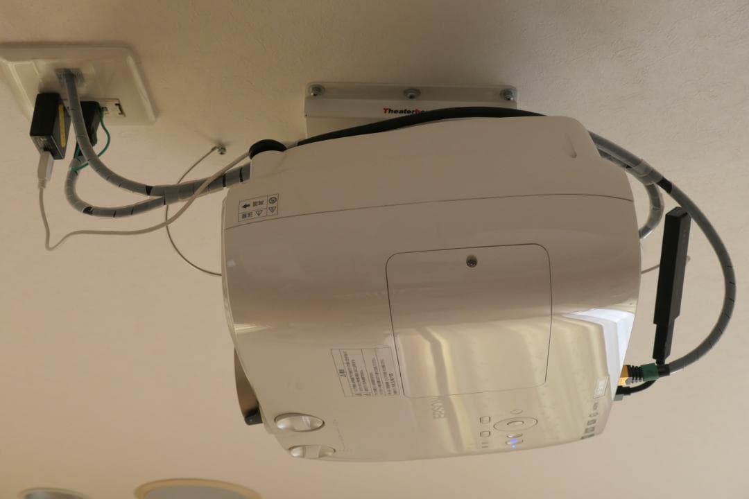 使用少 プロジェクター dreamio EH-TW7100 エプソン