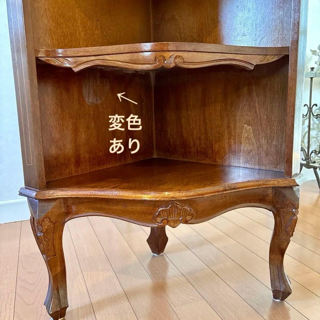 カモミール様 ご購入☆イタリア アンティーク 猫足 3段 飾り棚(レース付き)