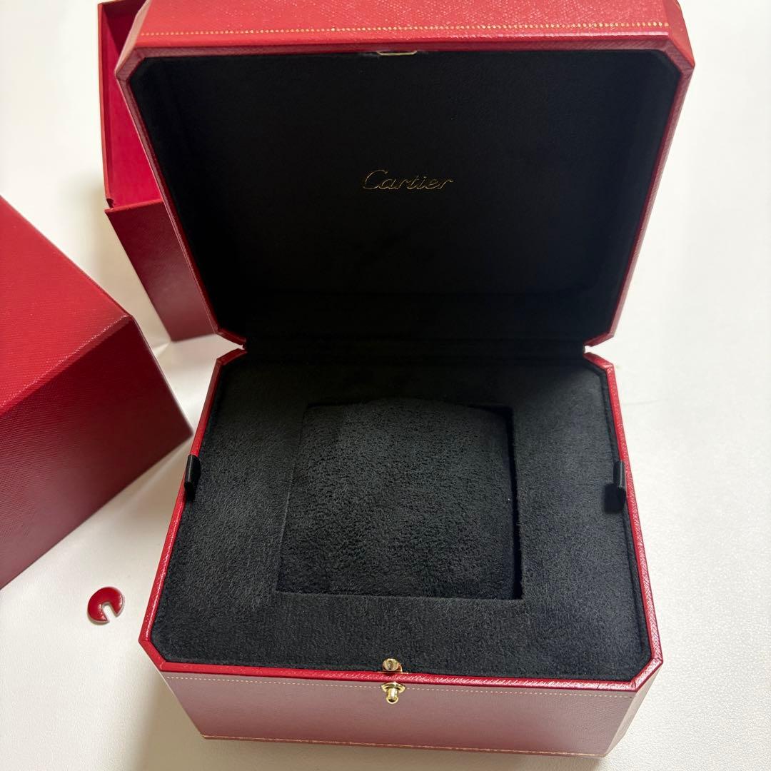 美品　カルティエ　腕時計　ウォッチ　ケース　空箱　現行品