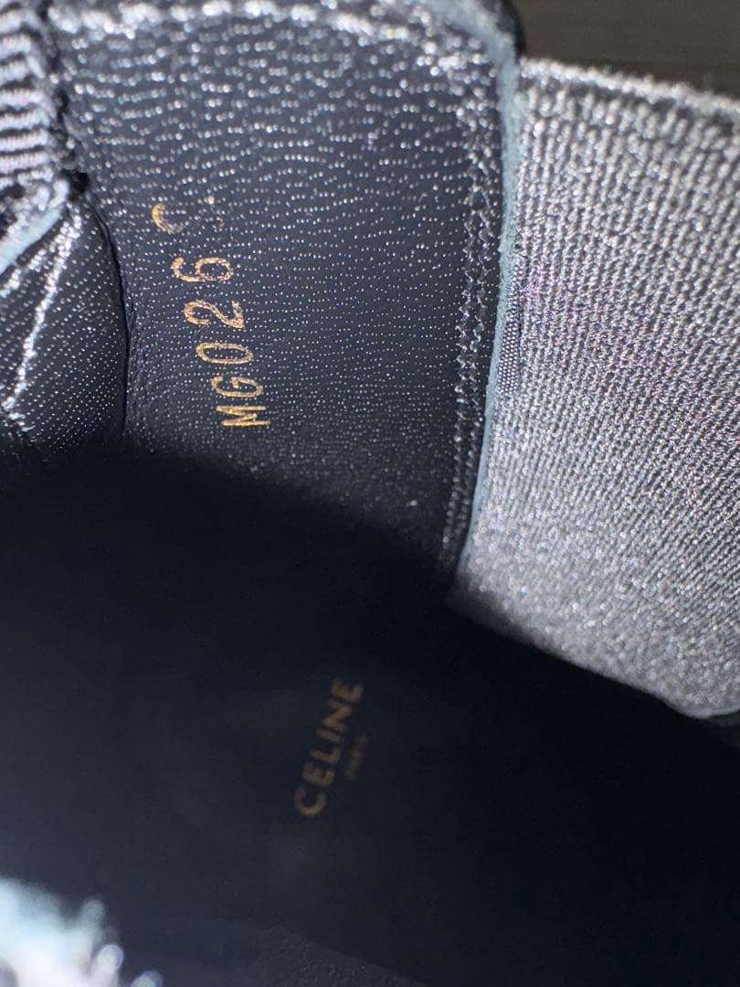 セリーヌ　カマルグバイカーチェルシーブーツ