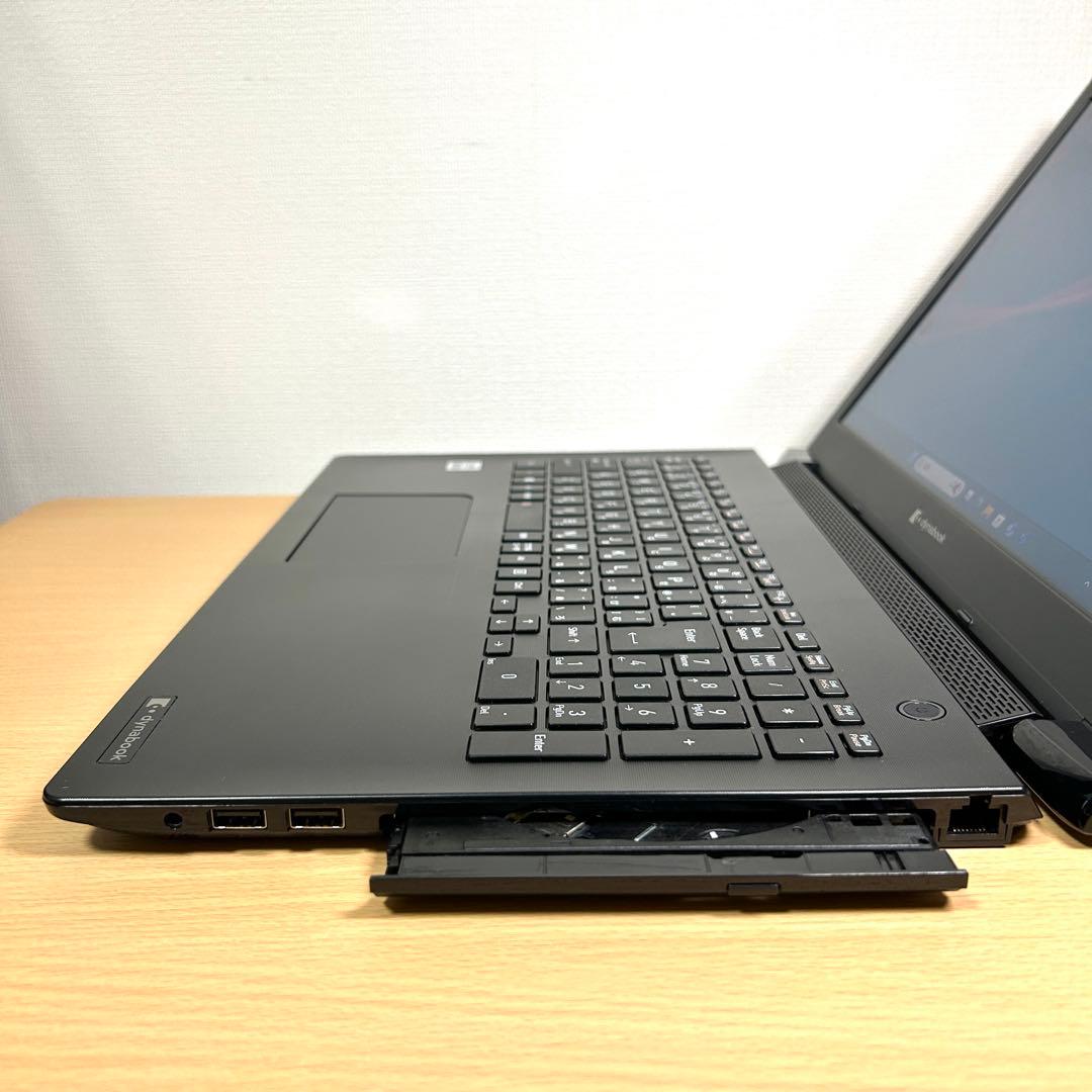 美品 東芝 TOSHIBA dynabook BJ65/FS 16GB DVD
