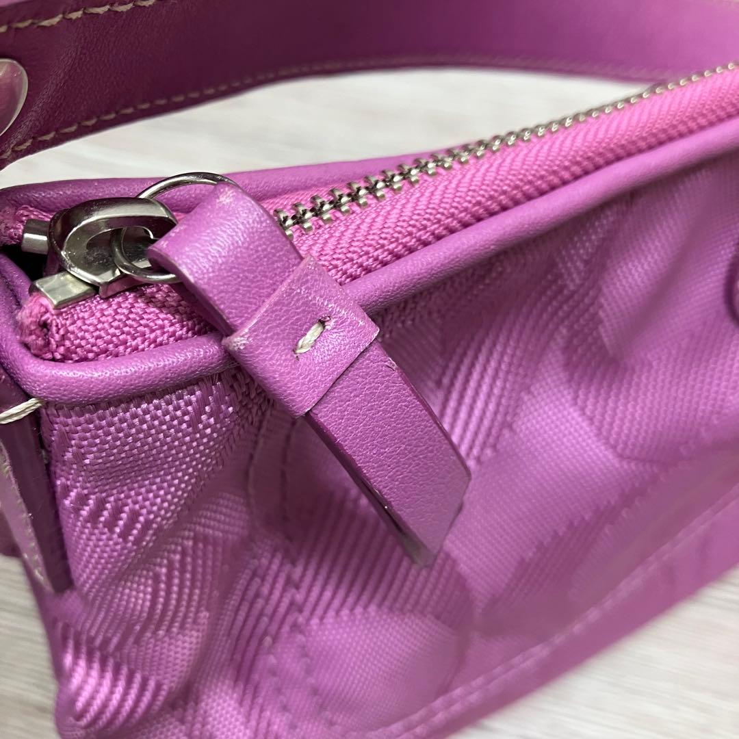 coach コーチ　ピンク ナイロン ショルダーバッグ★