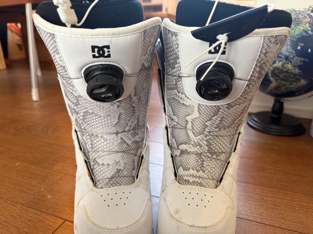 【使用1回のみ】DC スノーボードブーツ 24cm レディース 2023年モデル