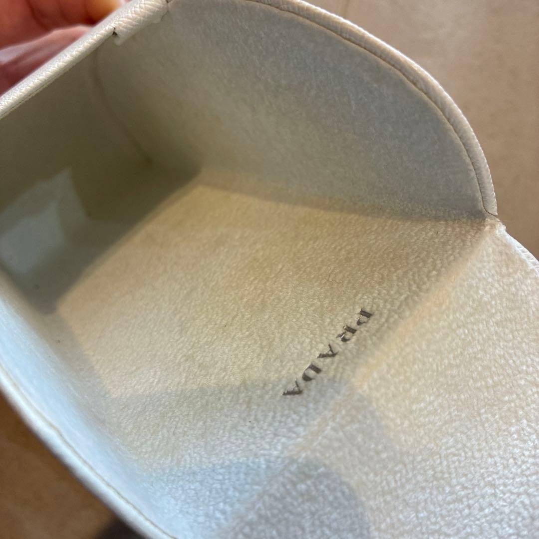 早い者勝ち！美品　お値下げ不可　PRADA バロックサングラス　べっ甲