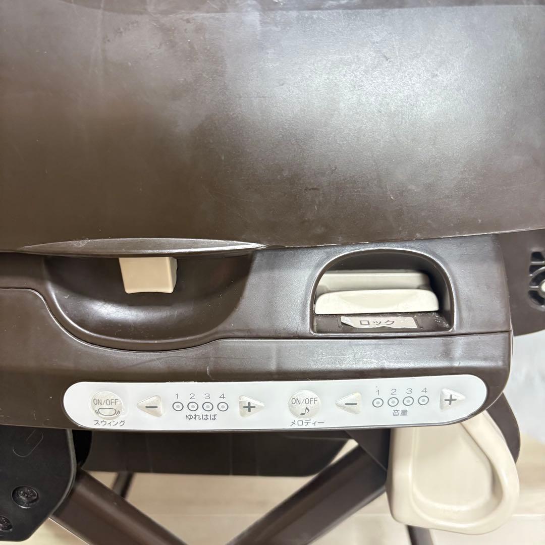 ネムリラ オートスイング Combi ハイローチェア