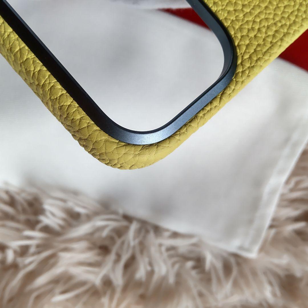 ほぼ新品✨ボナペンチュラ✨iphone17pro✨イエロー✨グレージュ✨ハンドル