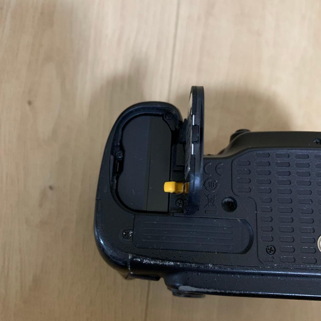 Nikon ニコン D7100 ボディ デジタル一眼レフカメラ