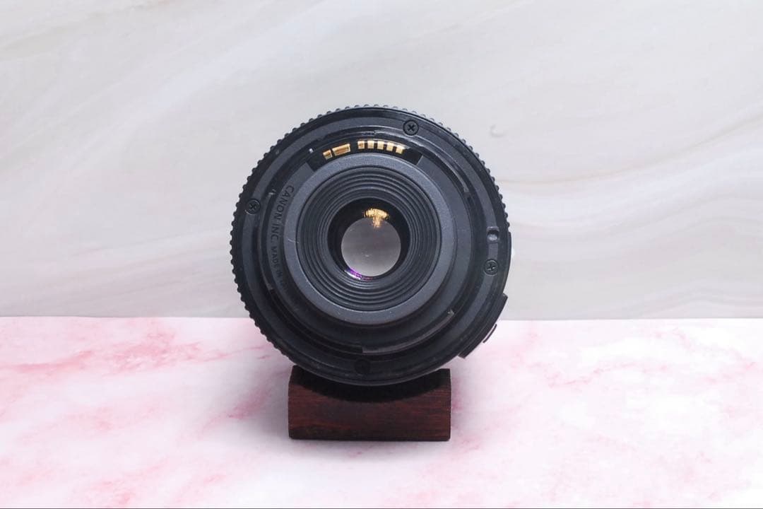 超軽量❣️持ち運びにも便利✨Canon Kiss X7✨旅行にも最適✨