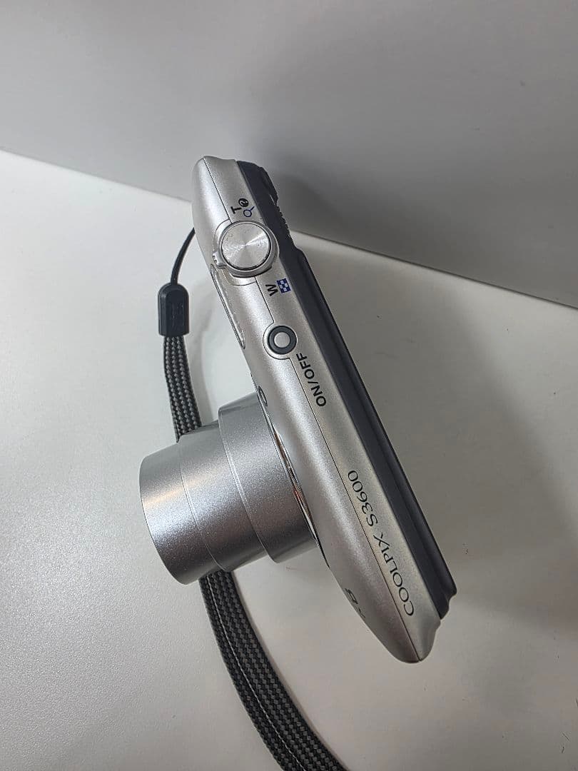 Nikon COOLPIX S3600 シルバー