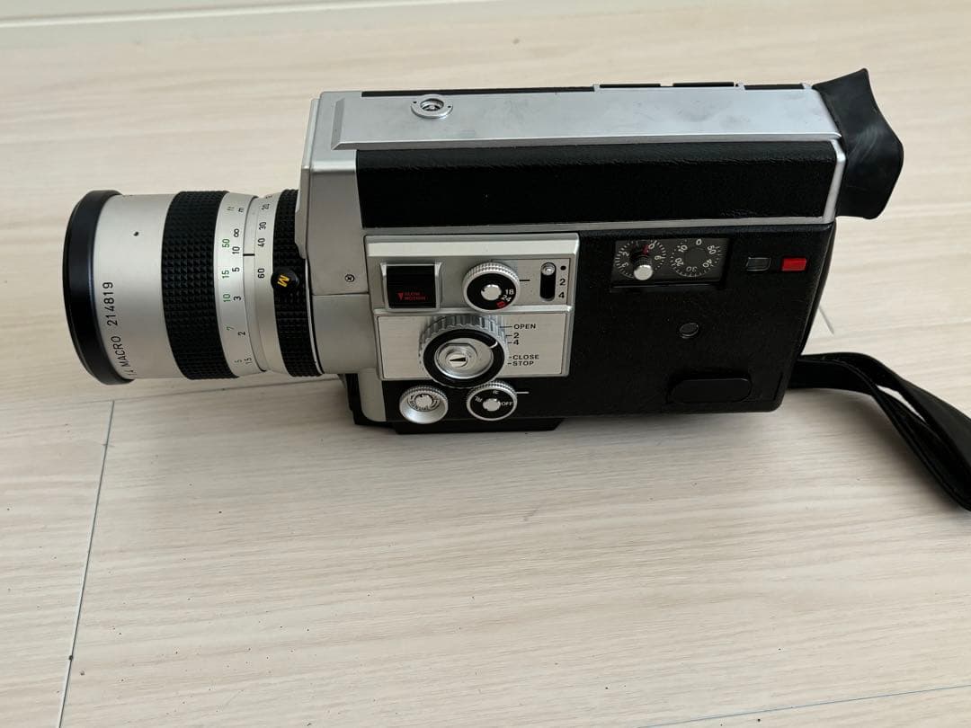 フィルムカメラ CANON AUTOZOOM 814