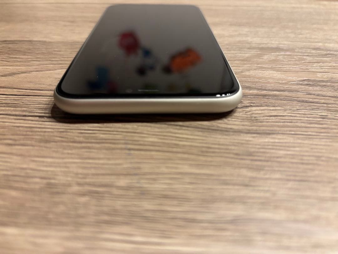 iPhone 11 128GB SIMフリー ホワイト　本体　美品