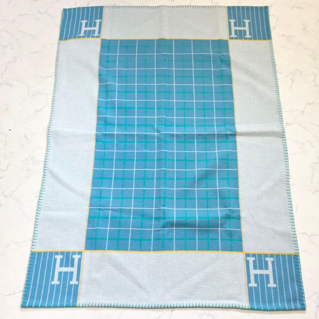 Hermes エルメス✨アヴァロン ブランケット　シルク混　ロゴ　ブルー