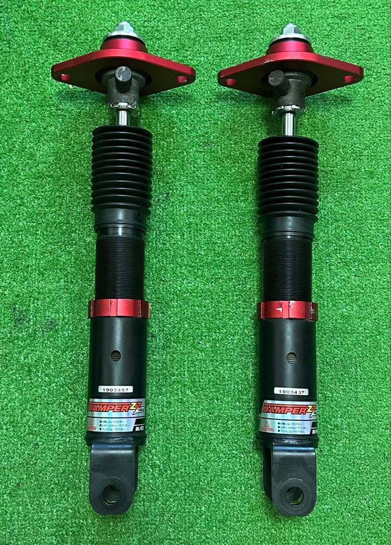 日産エルグランド E51 ブリッツダンパーZZ-R 調整式サスペンション。