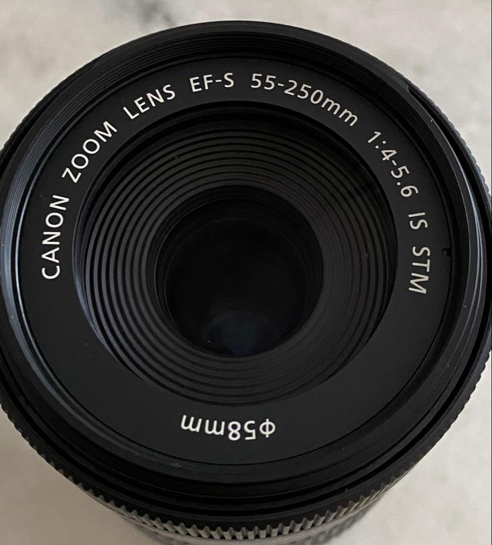 美品/Canon EOS Kiss X9 デジタル一眼レフ 2本レンズ説明書付き