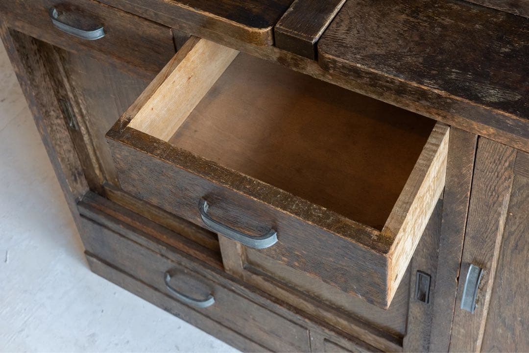 昭和レトロ 食器棚 水屋箪笥 ガラス引き戸 折り畳み天板付