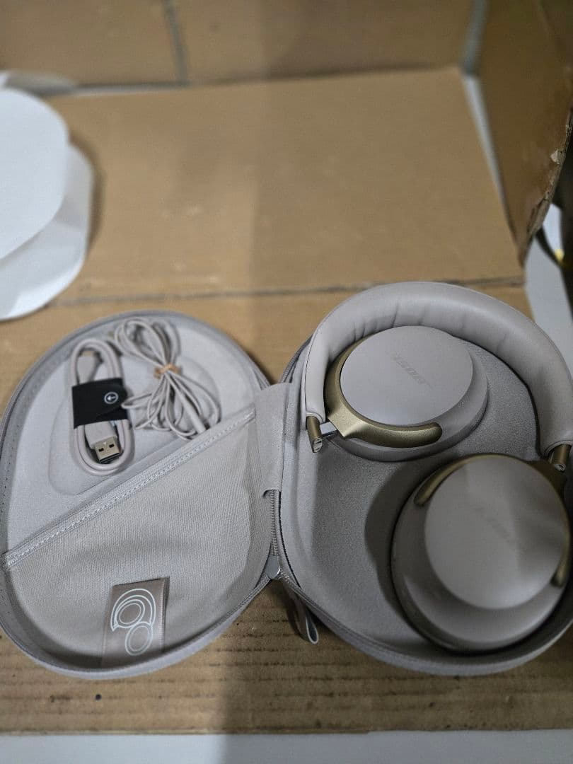 Bose QuietComfort Ultra Headphonesジャンク品