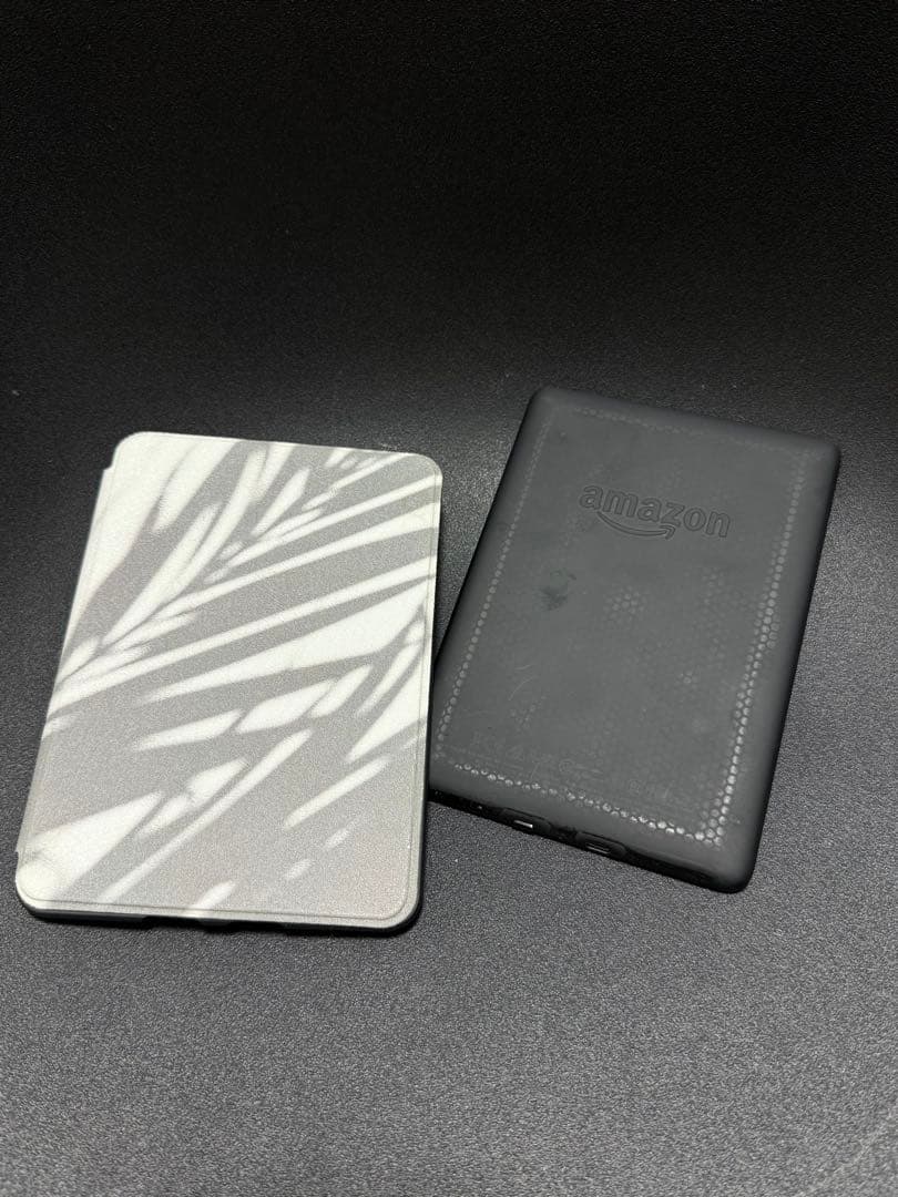 Kindlepaperwhite 32GB・10世代　ケース付き