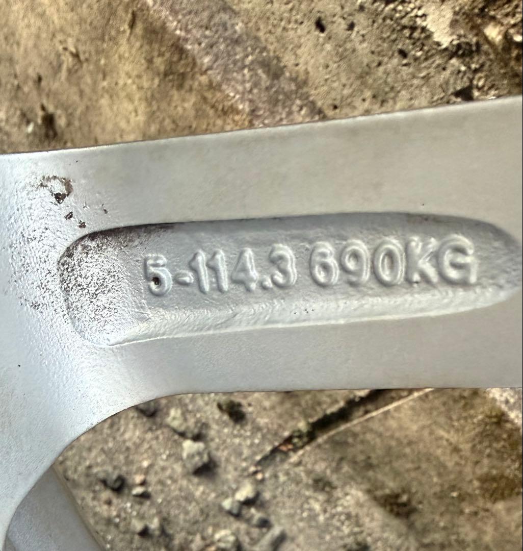 送料無料！215/65R16 2023年製スタッドレスホイール４本