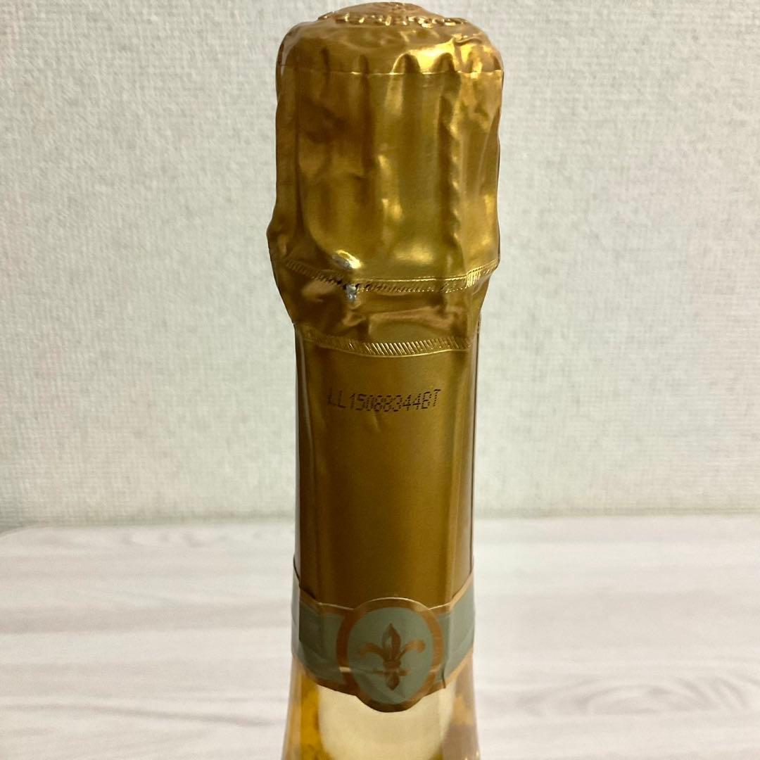 シャンパン ドゥヴノージュ ルイ15世 2008 Brut Louis XV