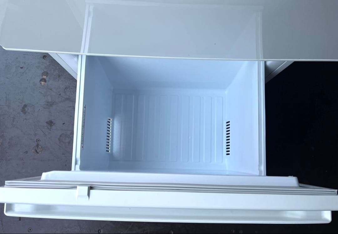 MITSUBISHI 三菱 ノンフロン冷凍冷蔵庫 MR-C33G-W 330L