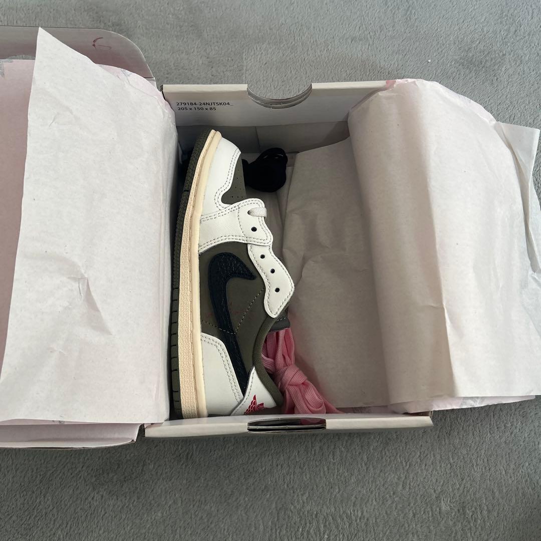 ナイキ　トラヴィススコット　NIKE TRAVIS SCOTT ベビー　キッズ