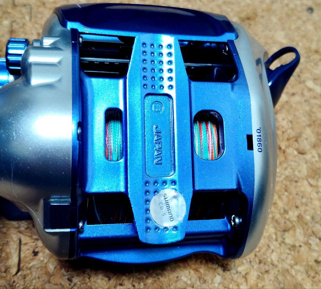 シマノ 電動リール 電動丸 3000H 新品並みの超超超美品です。