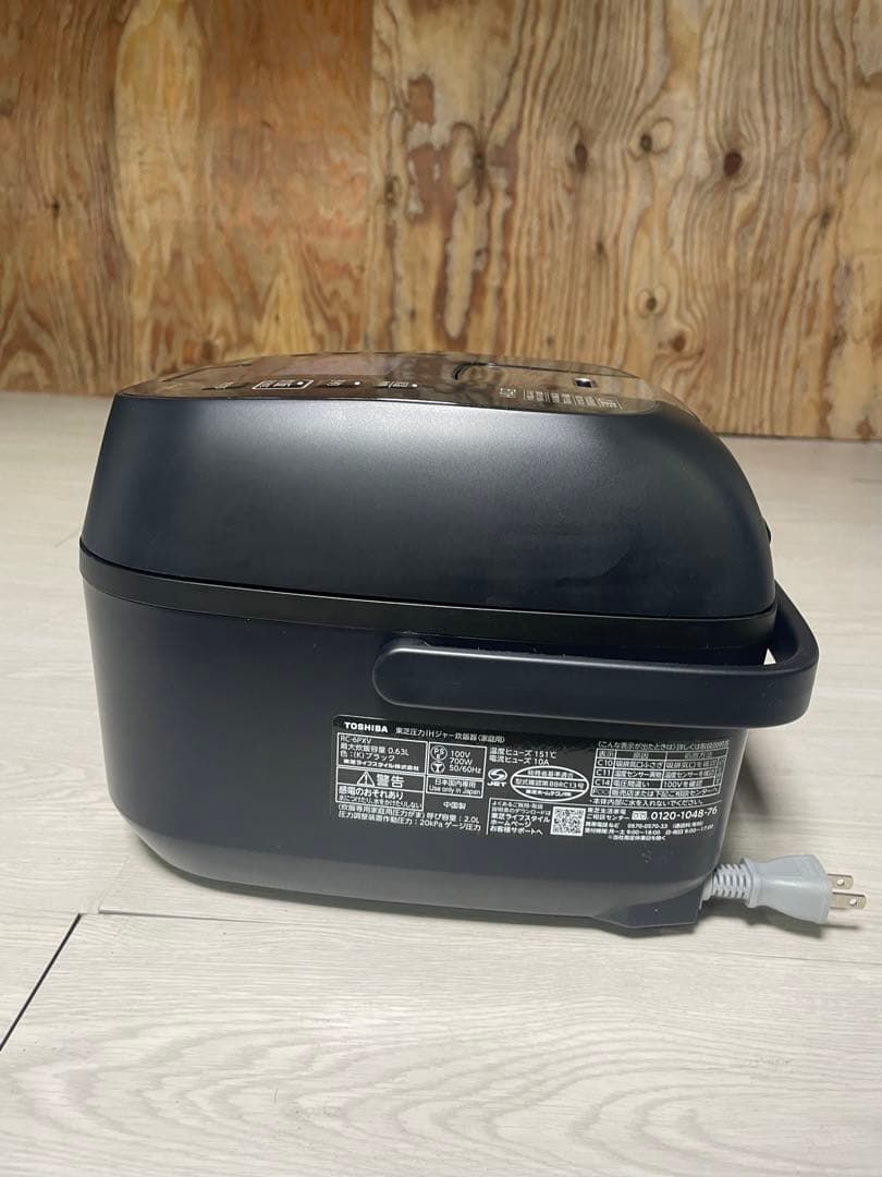2025年製 TOSHIBA 炊飯器 RC-6PXV 3合炊き