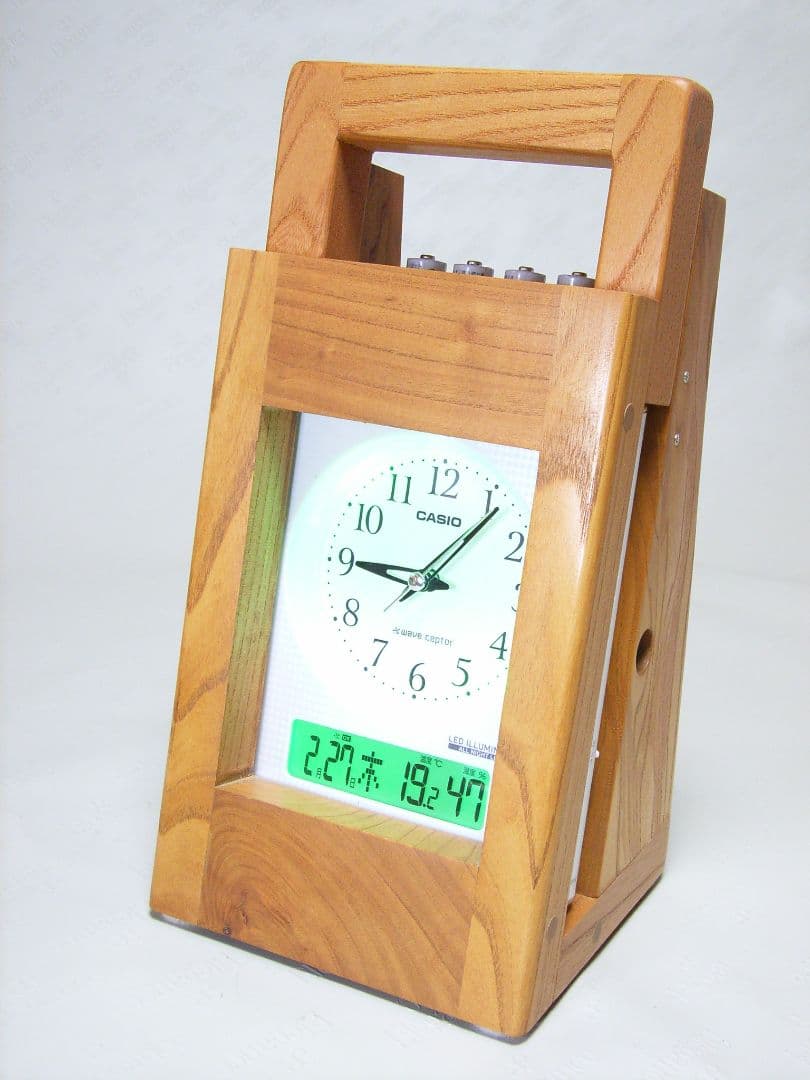 S014総欅板材ハンドル付き斜め型電波目覚まし時計（カシオTQT−351NJ使用