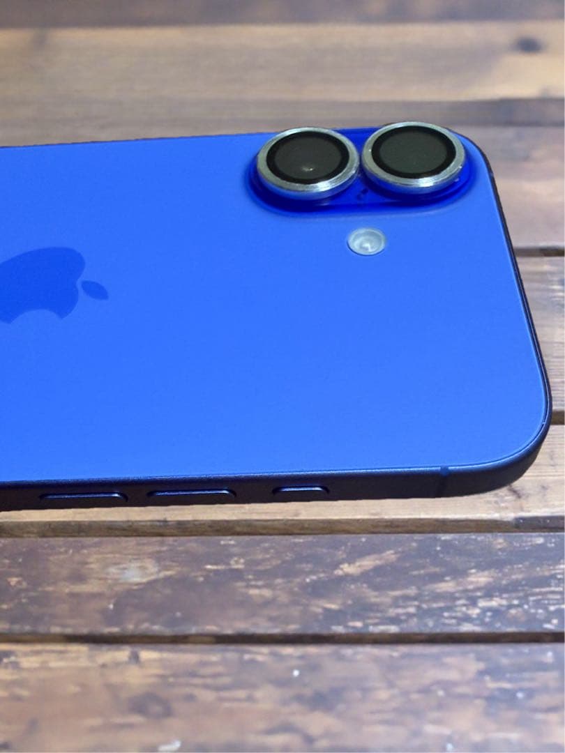 ✳️超美品❣️【激安セール中】iPhone16✨SIMフリー✨箱ケーブル付き