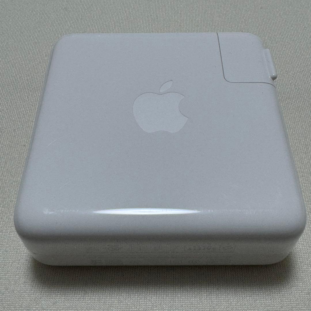 MacBook Pro M4Max 36GB/1TB 14インチ　スペースグレー