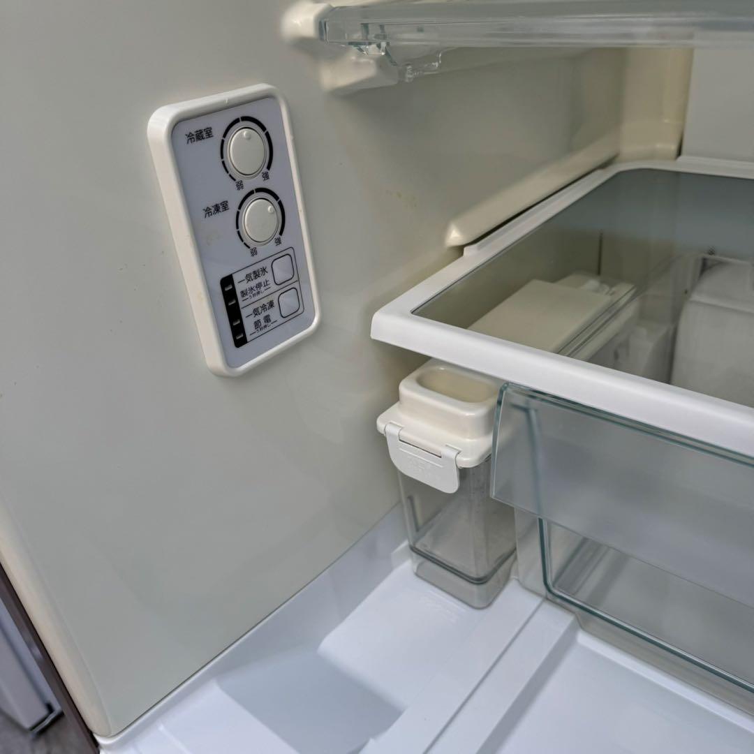 213⭐️2017年製★東芝　冷蔵庫　大型　3ドア　自動製氷　363L