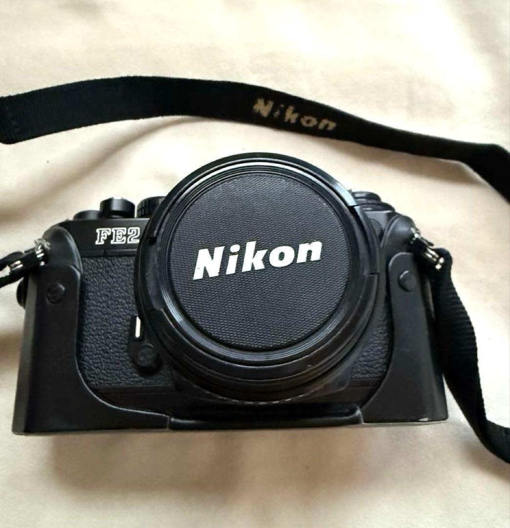 【Nikon】ニコンFE2 一眼レフカメラ/カバー・ケース付き
