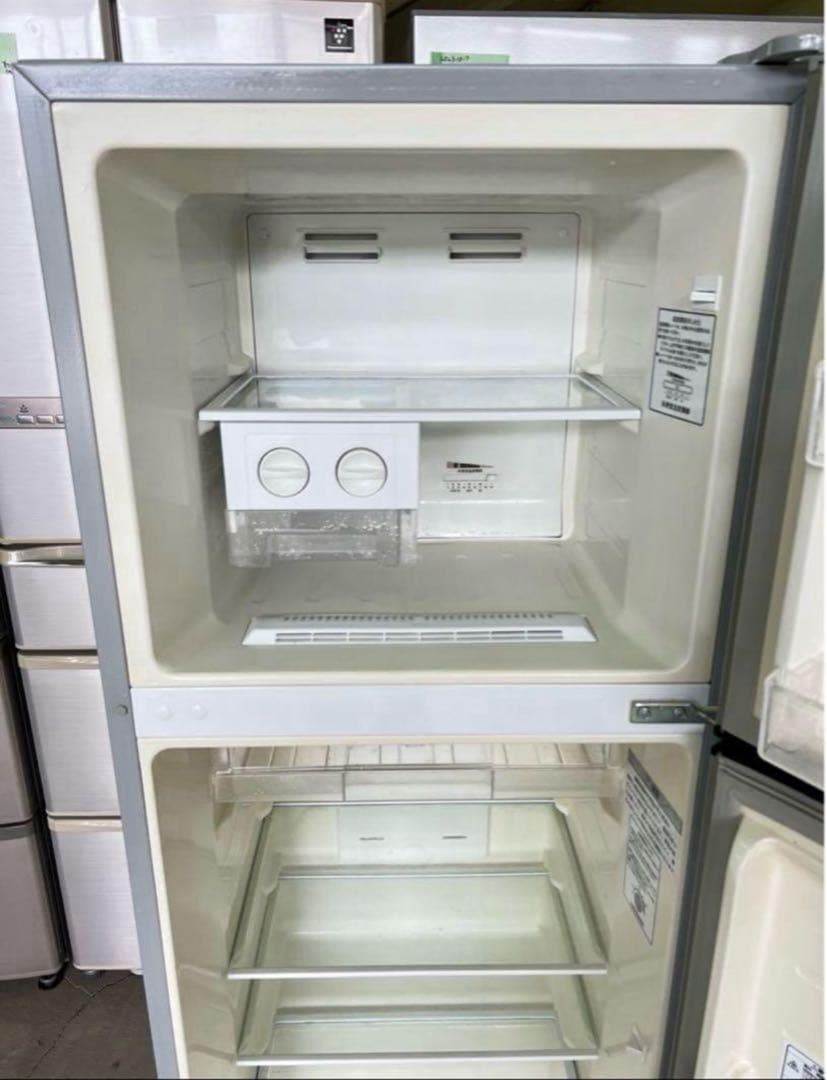 2018年式 227L Hisense 冷凍冷蔵庫 HR-B2301