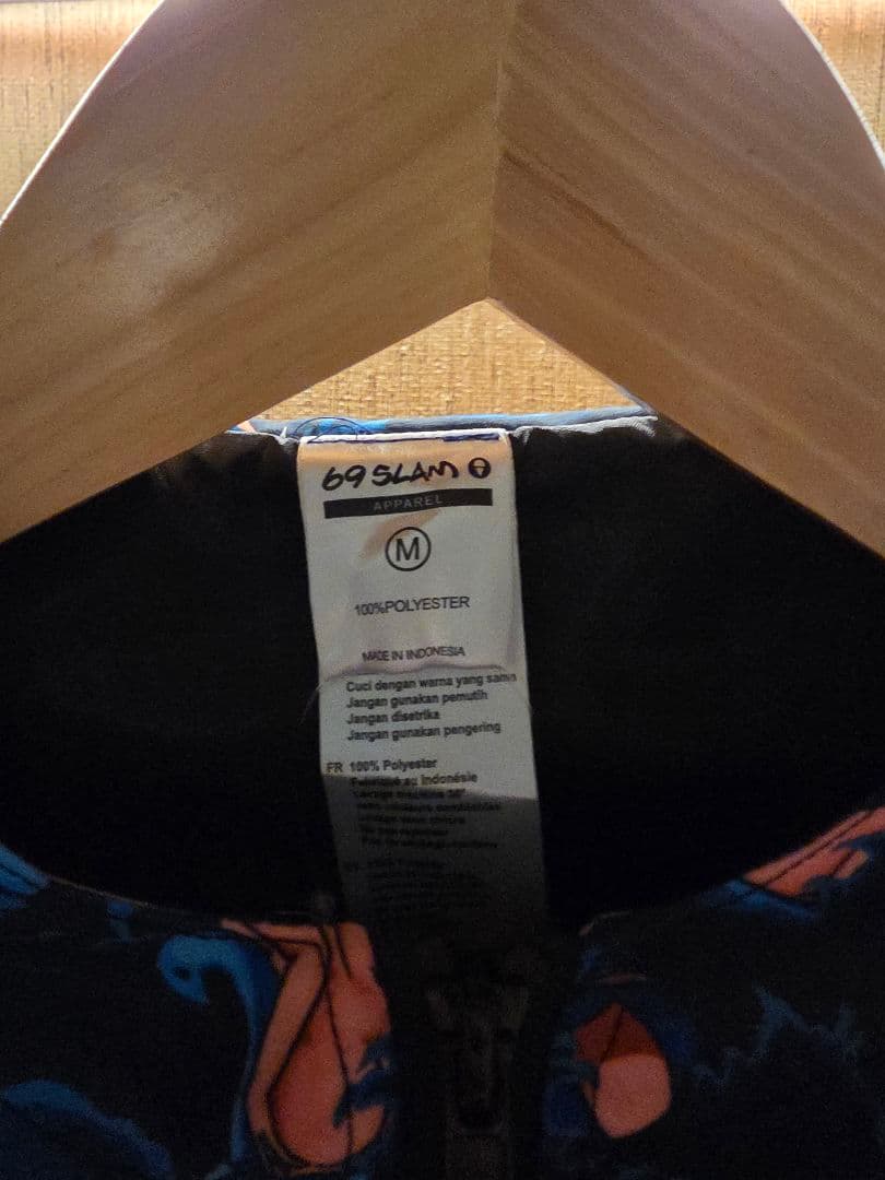 新品未使用　69slam ウインドブレーカー　Mサイズ