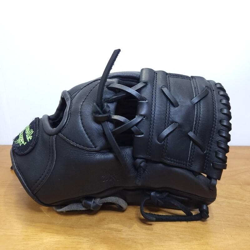 ルイスビルスラッガー 125シリーズ レギュラーランク 内野用 軟式グローブ